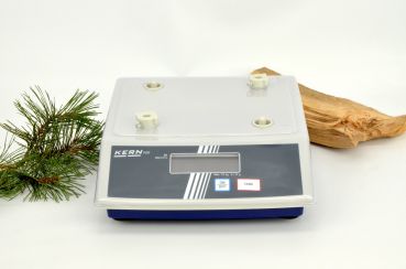 Waage für grosse Greifvögel